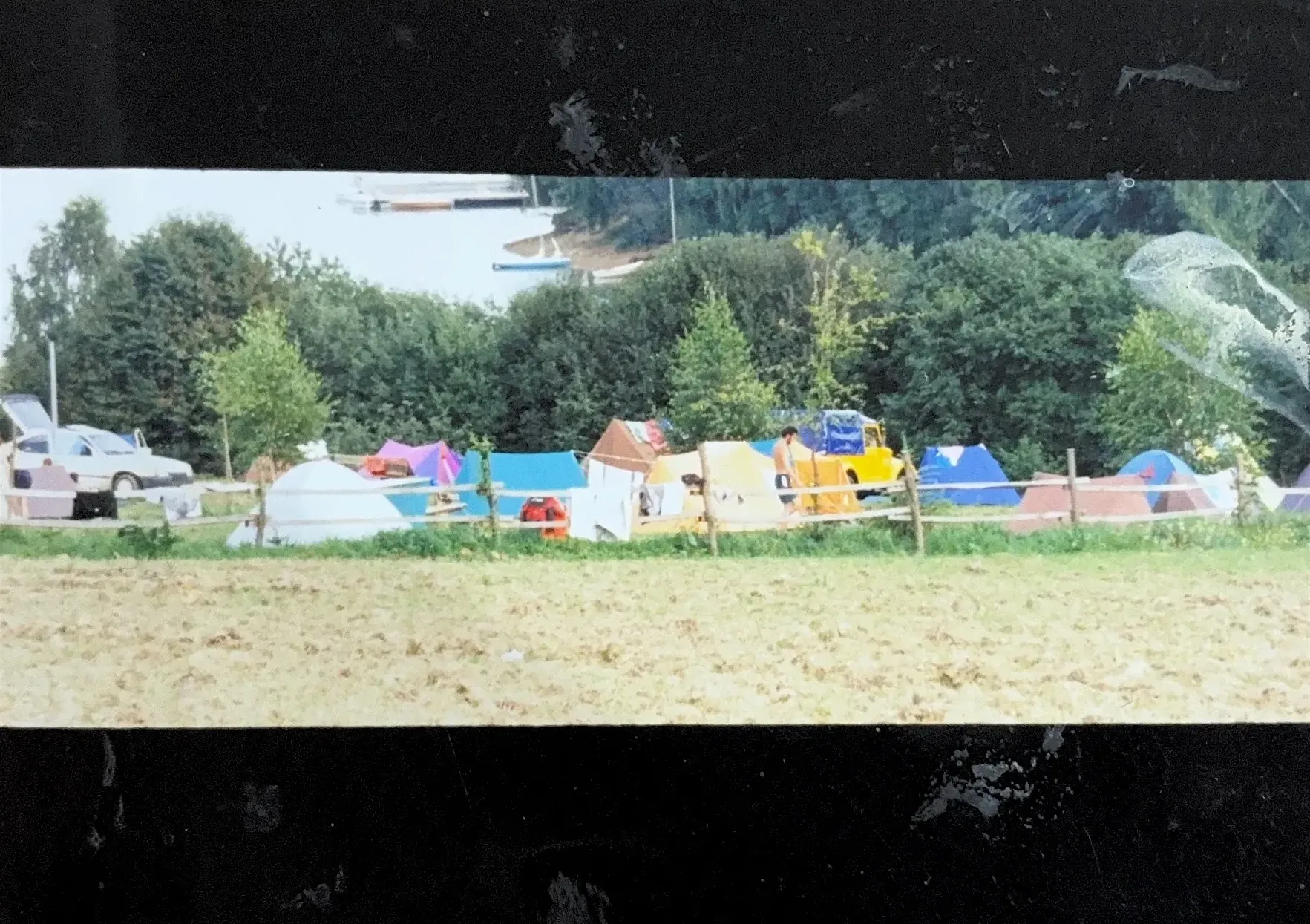 Droga dojazdowa przez ośrodek w latach 90.